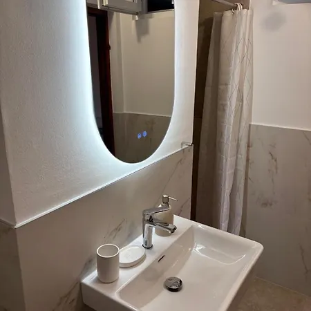 Superb Vesna Apartamento